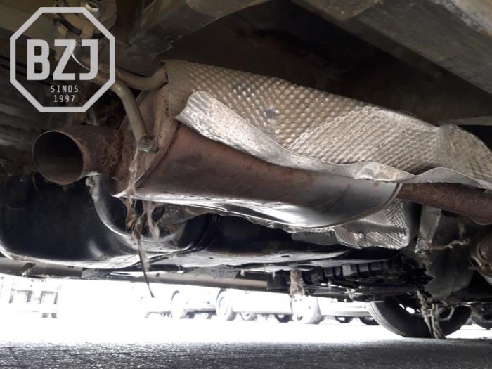 Gebrauchte Auspuff Enddämpfer Citroen Jumpy 1.6 Blue HDi 115 Preis auf Anfrage angeboten von BZJ b.v.