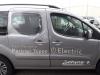 Style, middle right from a Peugeot Partner Tepee (7A/B/C/D/E/F/G/J/P/S), 2008 / 2018 Electrique, MPV, Electric, 49kW (67pk), FWD, Y4F1, 2013-06 / 2018-12, 7JZKY 2018