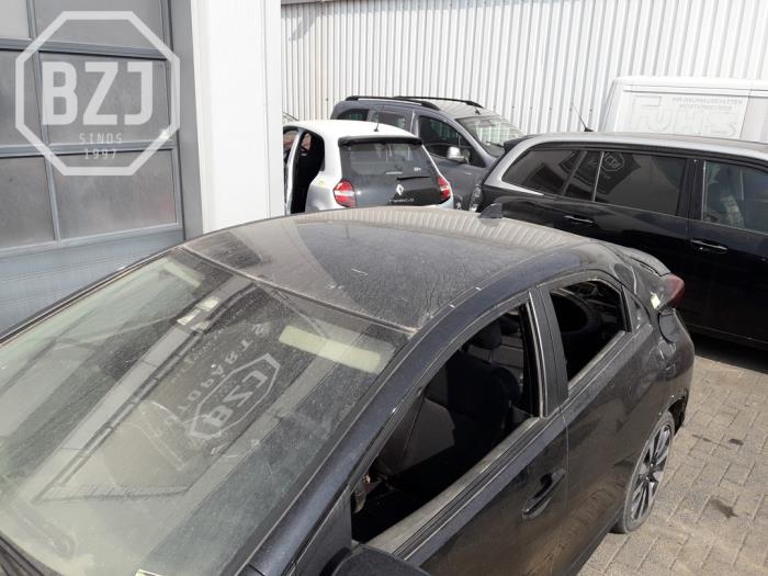 Używane Dach Honda Civic (FK1/2/3) 1.8i VTEC 16V Cena na żądanie oferowane przez BZJ b.v.