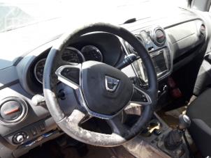 Używane Kierownica Dacia Lodgy (JS) Cena na żądanie oferowane przez BZJ b.v.