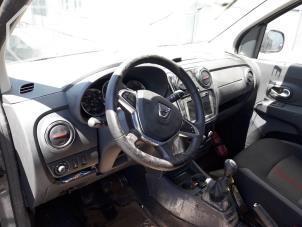 Usagé Kit airbag + tableau de bord Dacia Lodgy (JS) Prix sur demande proposé par BZJ b.v.