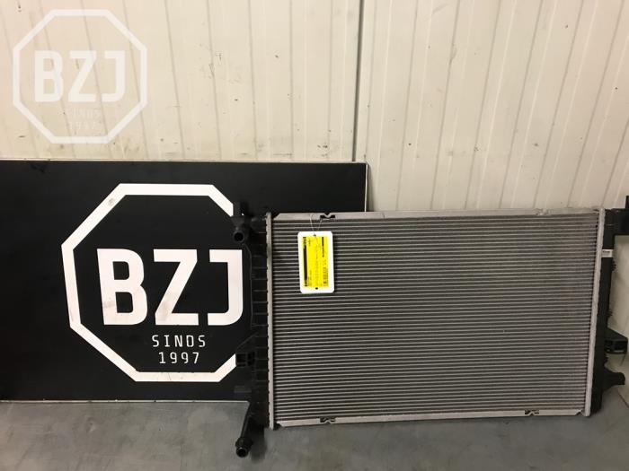 Gebrauchte Kühler Seat Leon (5FB) 1.4 TSI 16V Preis € 100,00 Margenregelung angeboten von BZJ b.v.