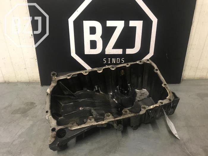 Usagé Couvercle carter Audi A4 Prix sur demande proposé par BZJ b.v.