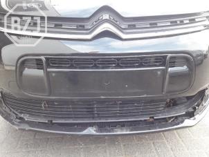 Used Grille Citroen C4 Grand Picasso (3A) 1.6 HDiF, Blue HDi 115 Price on request offered by BZJ b.v.