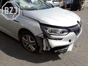 Used Front right bodywork corner Renault Megane IV (RFBB) 1.2 Energy TCE 130 Price on request offered by BZJ b.v.