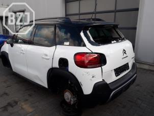 Used Rear side panel, left Citroen C3 Aircross (2C/2R) 1.5 BlueHDi 120 Price on request offered by BZJ b.v.