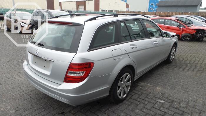 Gebrauchte Auspuff Enddämpfer Mercedes C Estate (S204) 1.8 C-180 CGI 16V Preis € 75,00 Margenregelung angeboten von BZJ b.v.
