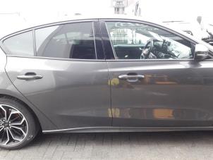 Used Style, middle right Ford Focus 4 1.0 Ti-VCT EcoBoost 12V 125 Price on request offered by BZJ b.v.
