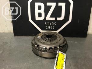 Used Dual mass flywheel Ford Focus 3 Wagon 1.5 TDCi Price on request offered by BZJ b.v.