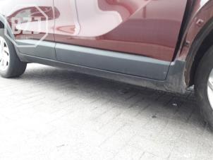 Used Side skirt, right Opel Crossland/Crossland X 1.6 CDTi 120 Price on request offered by BZJ b.v.