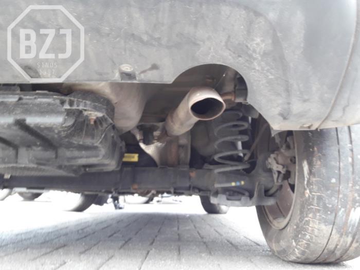 Exhaust rear silencer from a Opel Crossland/Crossland X 1.6 CDTi 120 2018