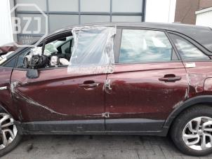 Used Central strip, left Opel Crossland/Crossland X 1.6 CDTi 120 Price on request offered by BZJ b.v.