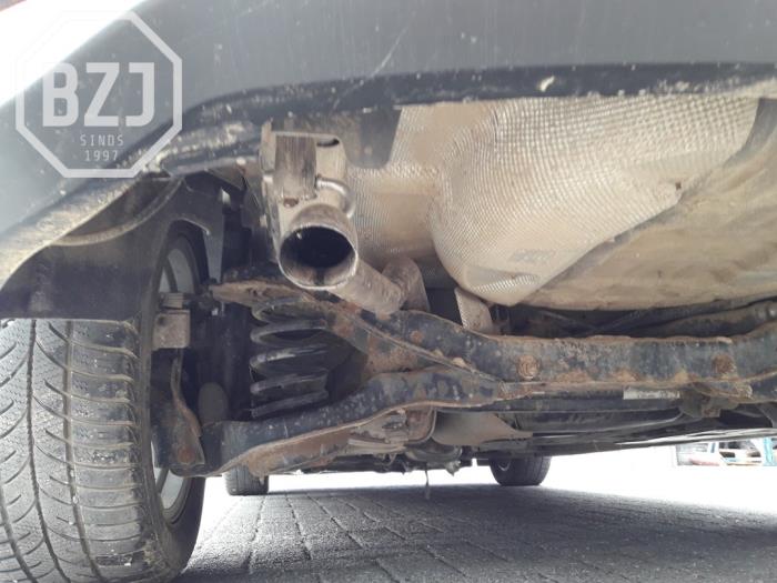 Gebrauchte Auspuff Enddämpfer Ford C-Max (DXA) 1.0 Ti-VCT EcoBoost 12V 125 Preis auf Anfrage angeboten von BZJ b.v.