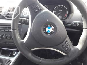 Gebrauchte Airbag links (Lenkrad) BMW 1 serie (E81) 116d 16V Preis auf Anfrage angeboten von BZJ b.v.