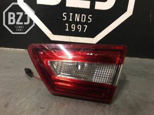 Used Taillight, right Renault Clio IV (5R) 1.5 Energy dCi 90 FAP Price on request offered by BZJ b.v.