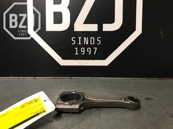 Gebrauchte Pleuelstange Audi A5 Cabrio (8F7) 2.0 TFSI 16V Preis auf Anfrage angeboten von BZJ b.v.