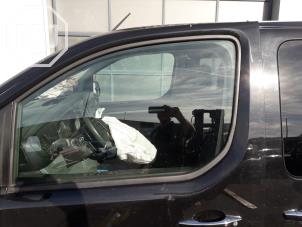 Usados Ventanilla de puerta de 2 puertas izquierda Toyota ProAce 2.0 D-4D 177 16V Worker Precio de solicitud ofrecido por BZJ b.v.