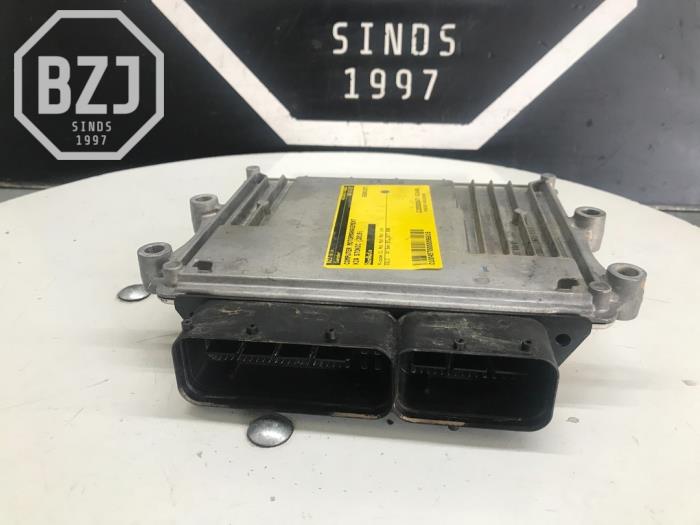 Used Engine management computer Kia Stonic (YB) 1.0i T-GDi 12V Price € 250,00 Margin scheme offered by BZJ b.v.
