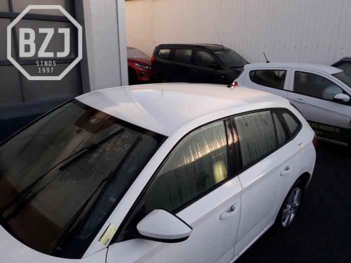 Używane Dach Skoda Scala 1.0 TSI 110 Cena € 700,00 Procedura marży oferowane przez BZJ b.v.