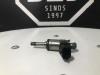 Injector (petrol injection) from a Kia Pro Cee'd 2019