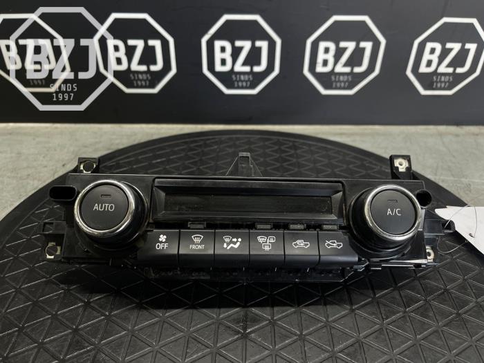 Begagnade Klimatpanel Toyota Hilux V/VI 2.8 D4D-F 16V 4x4 Pris € 181,50 Inklusive moms erbjuds av BZJ b.v.