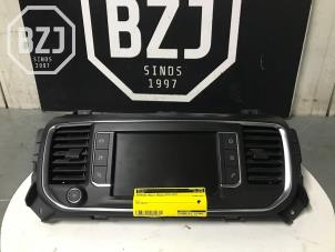 Used Display Multi Media control unit Citroen Jumpy 1.6 Blue HDi 115 Price on request offered by BZJ b.v.