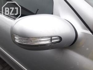 Used Wing mirror, right Mercedes C (W203) 2.2 C-220 CDI 16V Price on request offered by BZJ b.v.