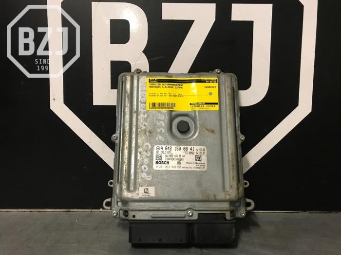 Used Engine management computer Mercedes S (W221) 3.0 S-320 CDI 24V Price € 250,00 Margin scheme offered by BZJ b.v.