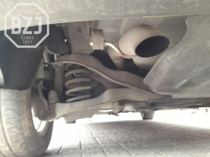 Gebrauchte Auspuff Enddämpfer Volvo V40 (MV) 1.6 D2 Preis auf Anfrage angeboten von BZJ b.v.
