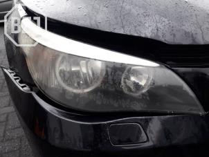 Used Headlight, right BMW 5 serie (E60) 525d 24V Price on request offered by BZJ b.v.