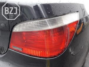 Używane Tylne swiatlo pozycyjne prawe BMW 5 serie (E60) 525d 24V Cena na żądanie oferowane przez BZJ b.v.