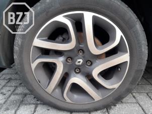 Used Set of sports wheels Renault Captur (2R) 1.2 TCE 16V EDC Price on request offered by BZJ b.v.