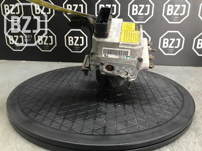 Begagnade ABS-pump Chevrolet Kalos (SF48) 1.2 Pris på förfrågan erbjuds av BZJ b.v.