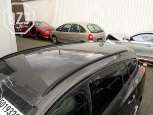 Used Roof rail kit Ford Focus 4 Wagon 1.0 EcoBoost 12V Hybrid 125 Price on request offered by BZJ b.v.