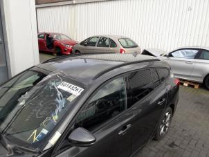 Used Roof Ford Focus 4 Wagon 1.0 EcoBoost 12V Hybrid 125 Price on request offered by BZJ b.v.