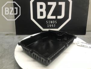 Used Gearbox cover Ford Galaxy Price on request offered by BZJ b.v.