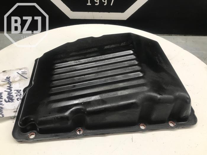Gearbox cover from a Landrover Freelander 2011