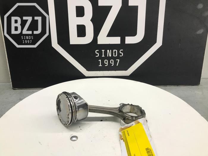 Usagé Piston Seat Ibiza Prix sur demande proposé par BZJ b.v.