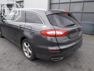 Used Rear side panel, left Ford Mondeo V Wagon 2.0 TDCi 180 16V Price on request offered by BZJ b.v.