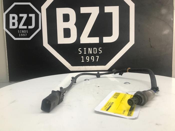 Usagé Sonde lambda Opel Astra J Sports Tourer (PD8/PE8/PF8) 1.6 CDTI 16V Prix € 50,00 Règlement à la marge proposé par BZJ b.v.