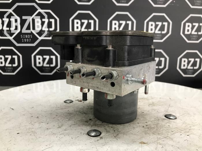 Gebrauchte ABS Pumpe Suzuki Vitara (LY/MY) 1.4 Booster Jet Turbo 16V SHVS Preis auf Anfrage angeboten von BZJ b.v.