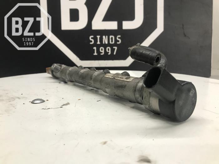 Fuel injector nozzle from a Audi A4 2015