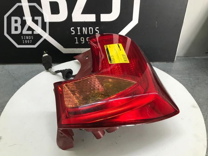 Taillight, left from a Kia Picanto 2015