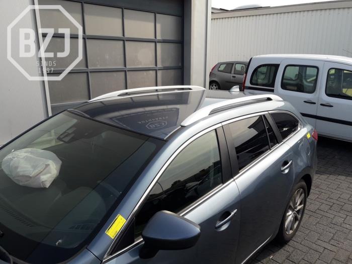Używane Dach Mazda 6 SportBreak (GJ/GH/GL) 2.0 SkyActiv-G 165 16V Cena na żądanie oferowane przez BZJ b.v.