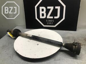 Used Front drive shaft, right Audi A3 Sportback (8VA/8VF) 1.4 TFSI 16V Price on request offered by BZJ b.v.
