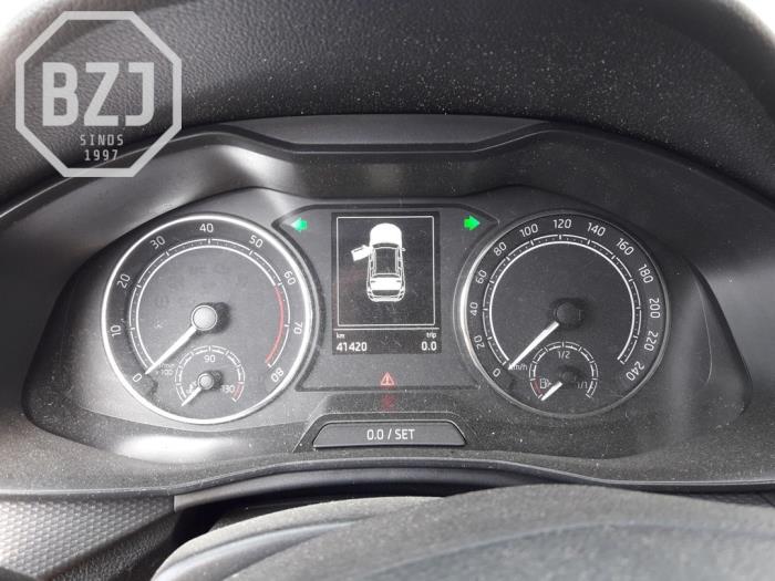 Compteur d'un Skoda Kamiq 1.5 TSI 16V 2020