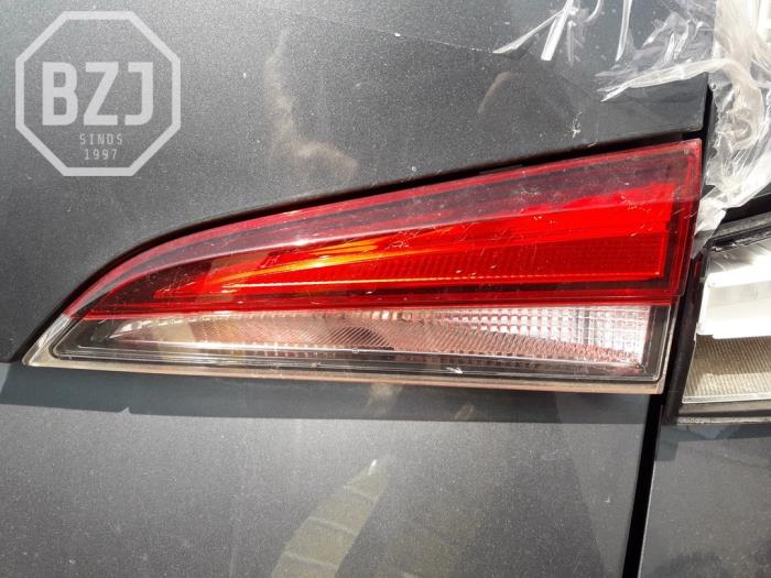 Feu arrière secondaire droit d'un Skoda Kamiq 1.5 TSI 16V 2020
