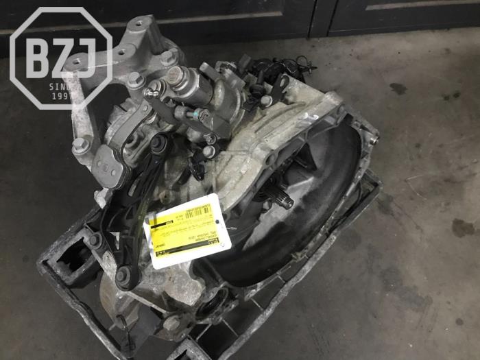 Boîte de vitesse d'un Vauxhall Insignia Grand Sport 1.5 Turbo 16V 165 2018