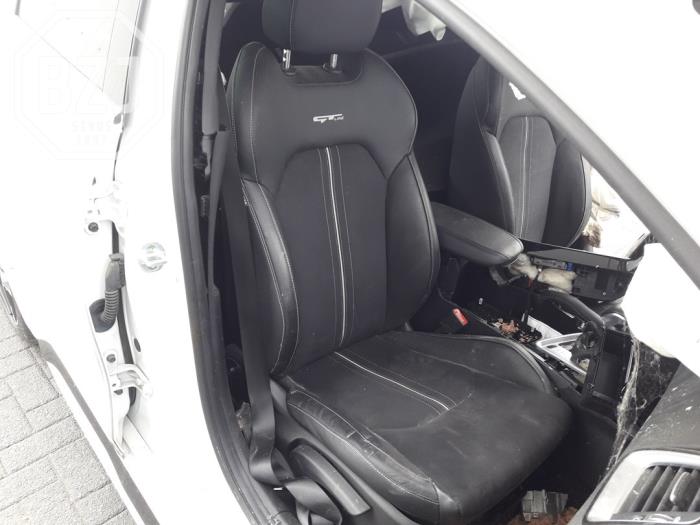 Używane Fotel prawy Kia Proceed (CD) 1.6 CRDi 16V Cena na żądanie oferowane przez BZJ b.v.