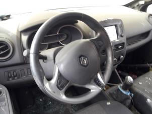 Used Steering wheel Renault Clio IV Estate/Grandtour (7R) 1.5 Energy dCi 90 FAP Price on request offered by BZJ b.v.
